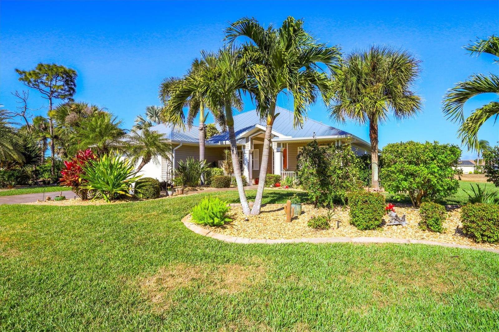 Image 51 of 59 For 23 And 25 Medalist Place