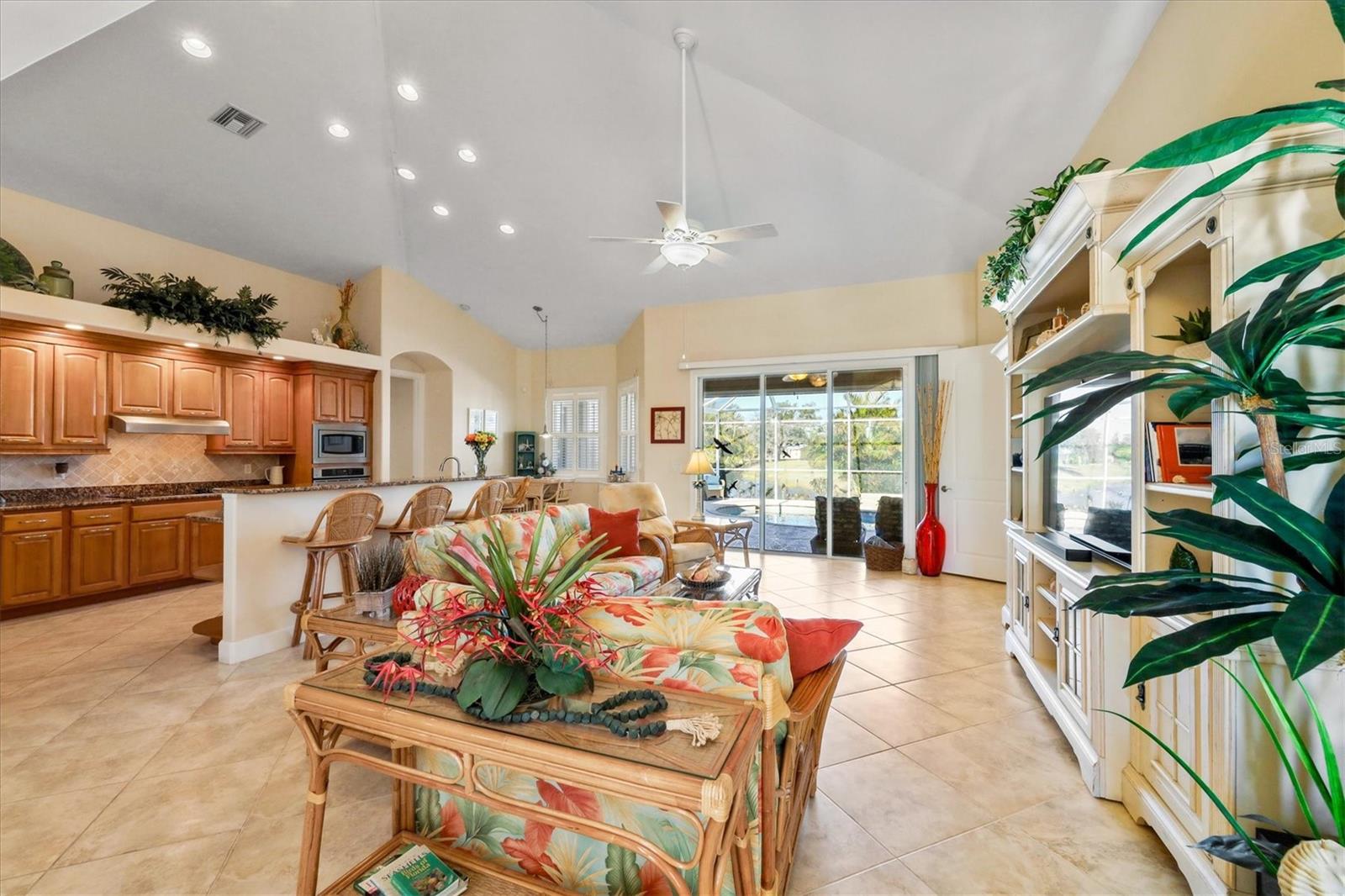 Image 6 of 59 For 23 And 25 Medalist Place