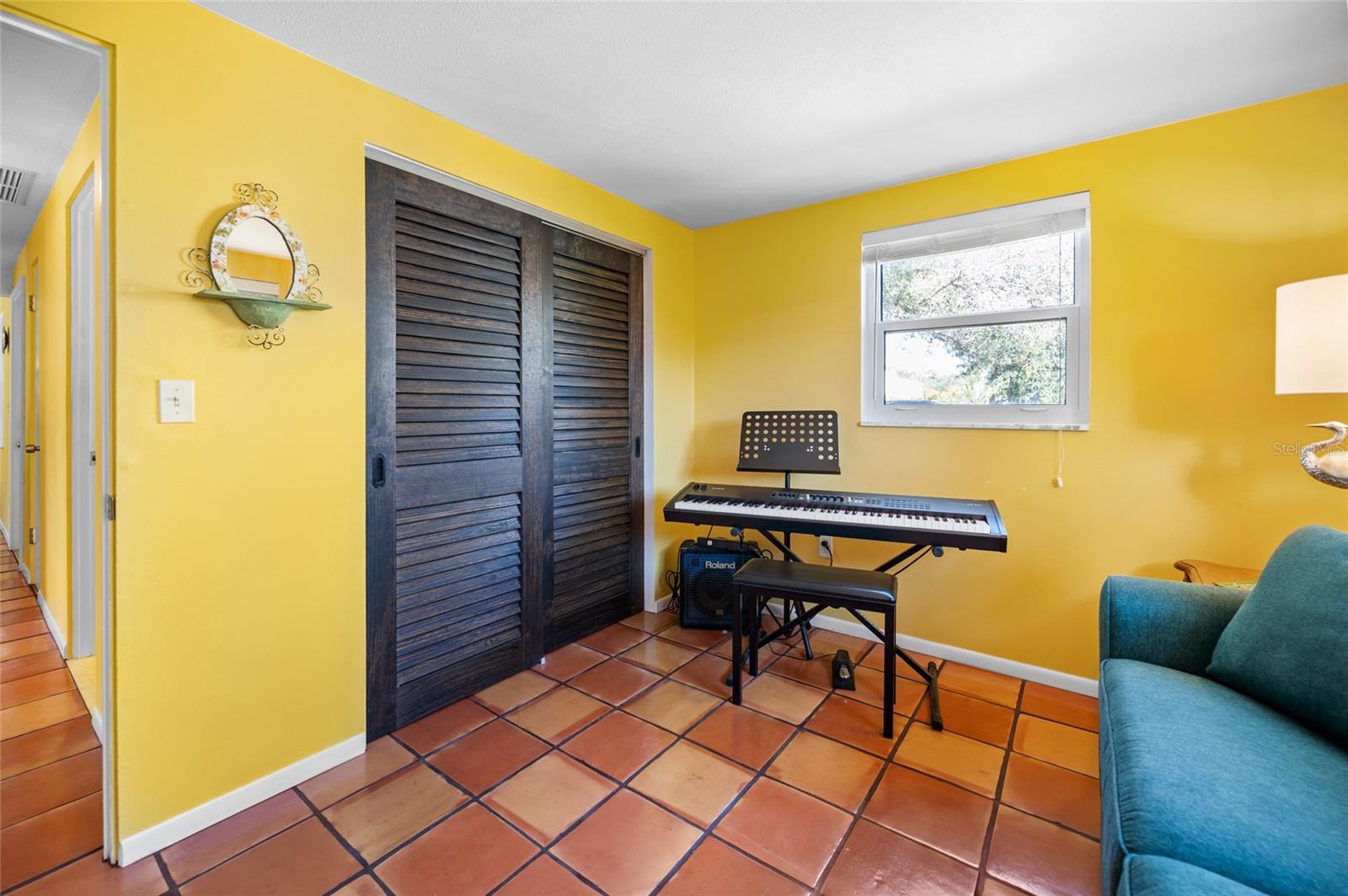 Image 19 of 50 For 1661 5th Street