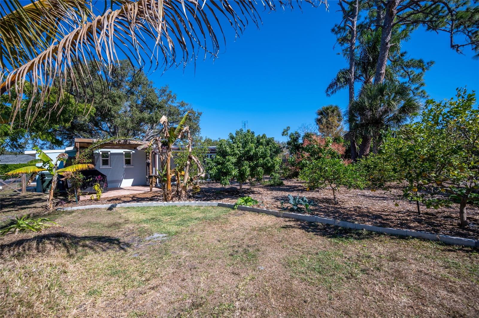 Image 40 of 50 For 1661 5th Street