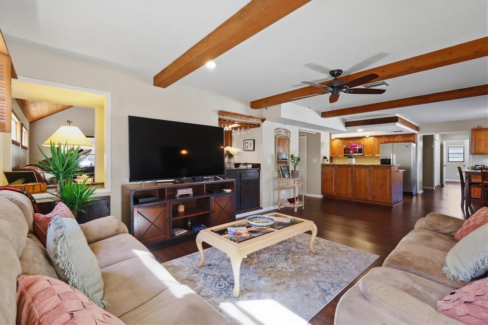 Image 15 of 64 For 2020 Dolphin Drive