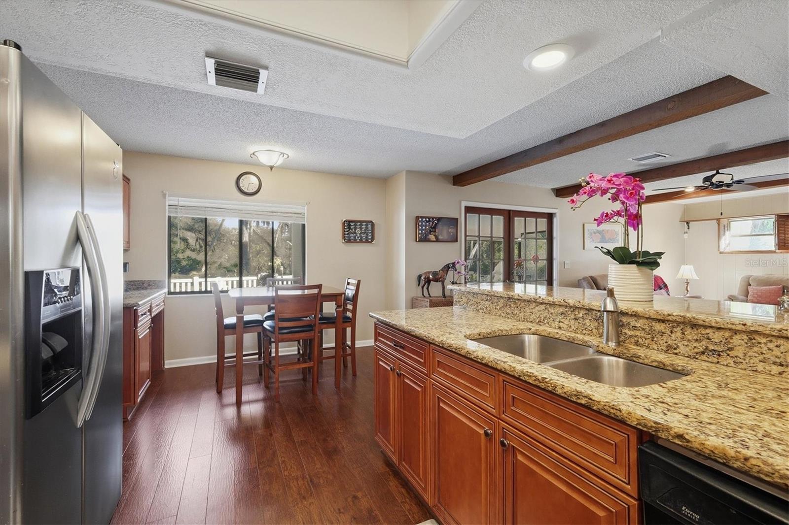 Image 19 of 64 For 2020 Dolphin Drive