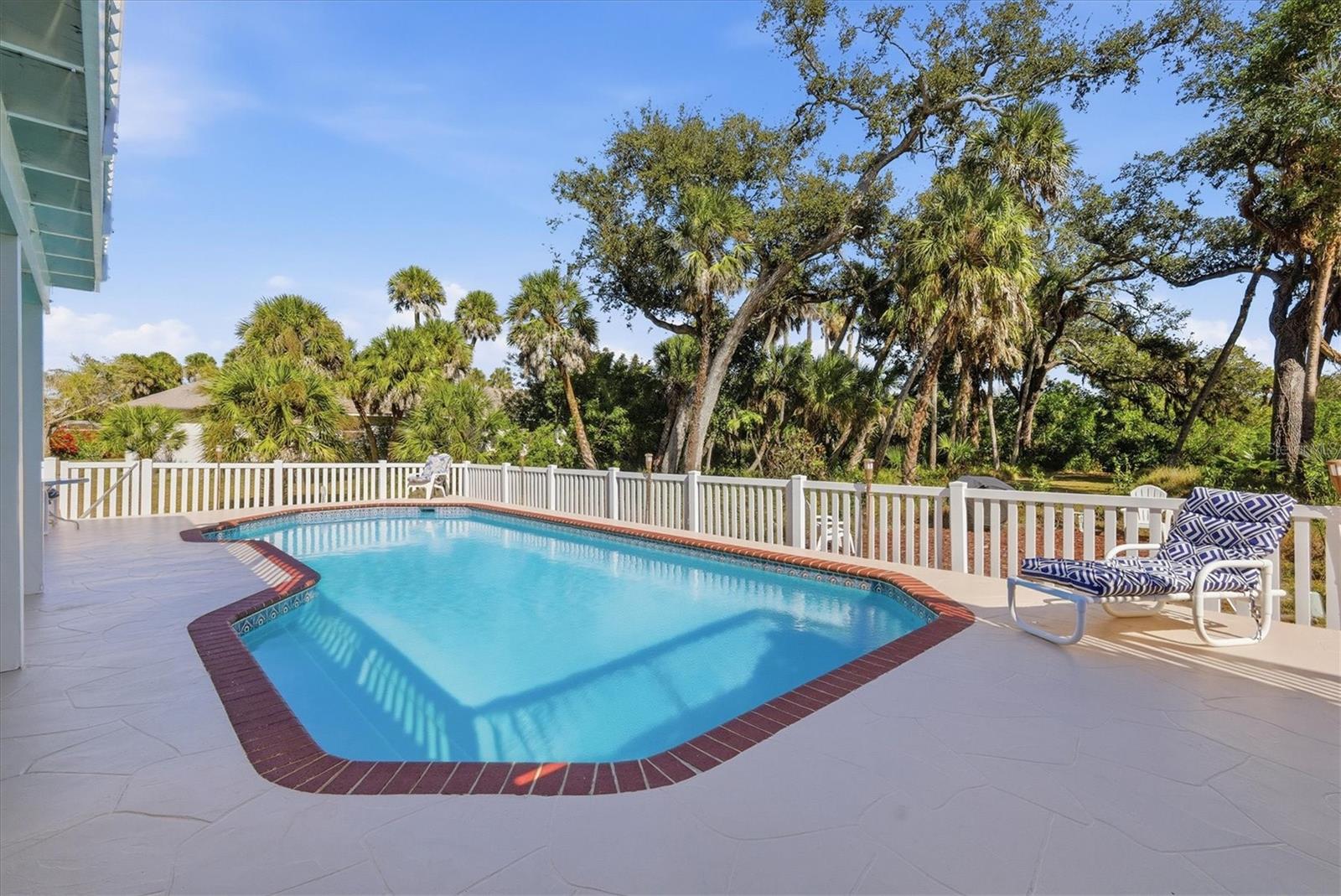 Image 38 of 64 For 2020 Dolphin Drive