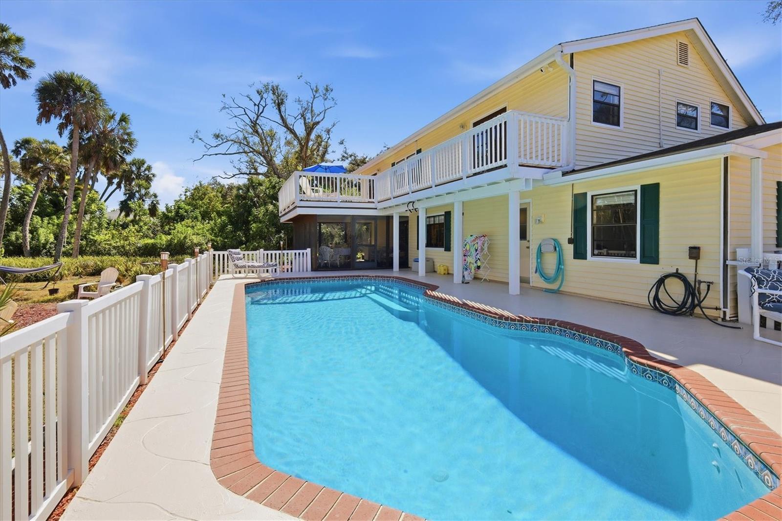 Image 40 of 64 For 2020 Dolphin Drive