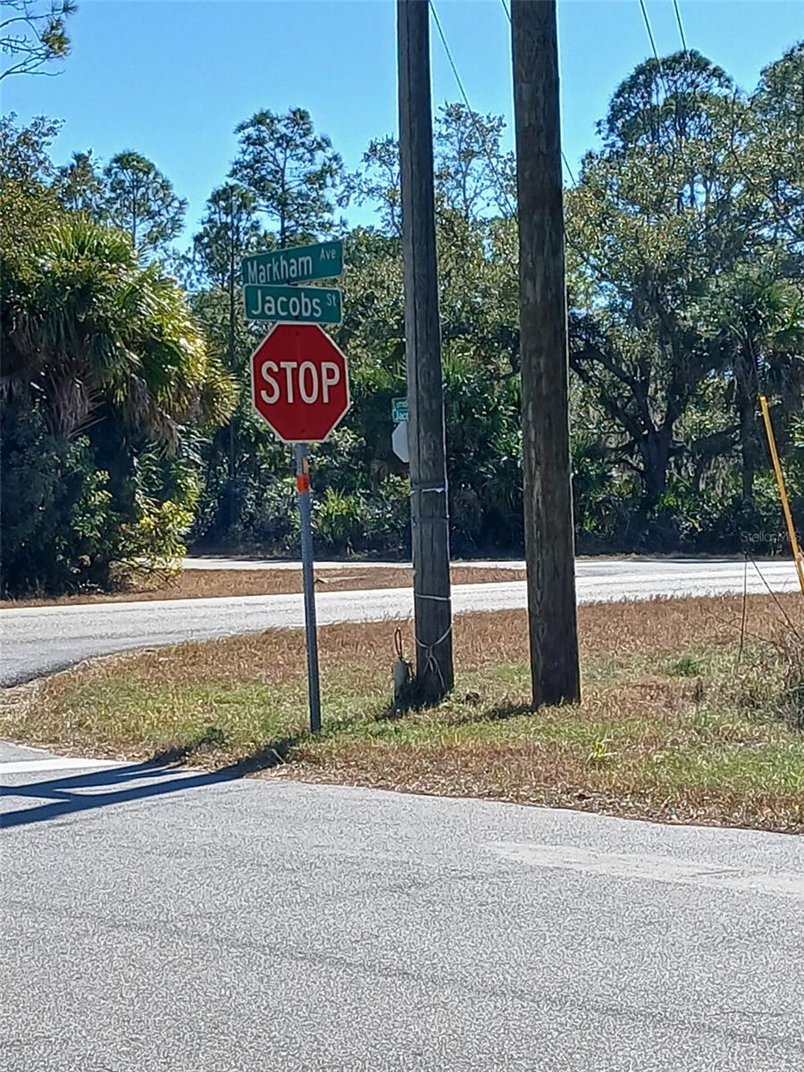 Image 26 of 26 For 13493 Markham Avenue