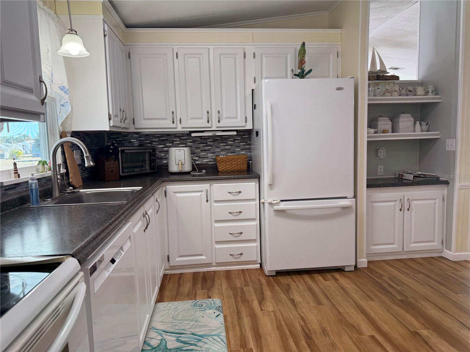 Image 7 of 50 For 6469 Kilohee Court