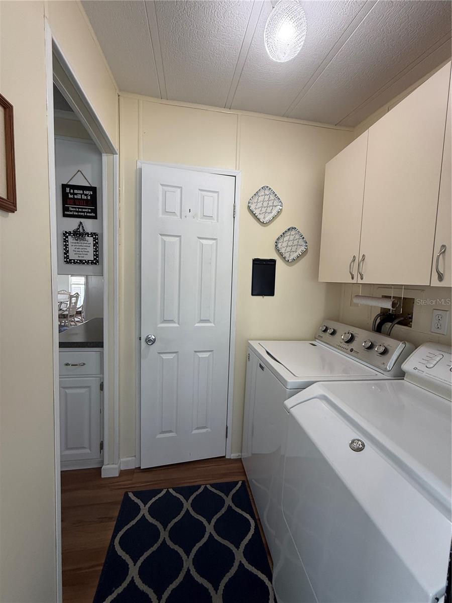 Image 9 of 50 For 6469 Kilohee Court