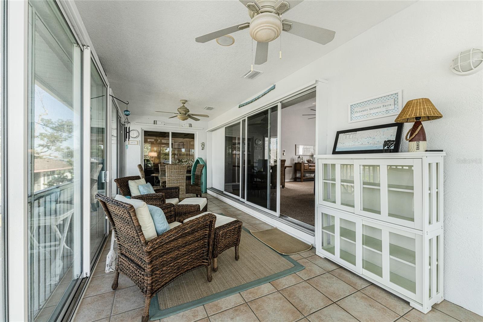 Image 33 of 76 For 2845 Beach Road