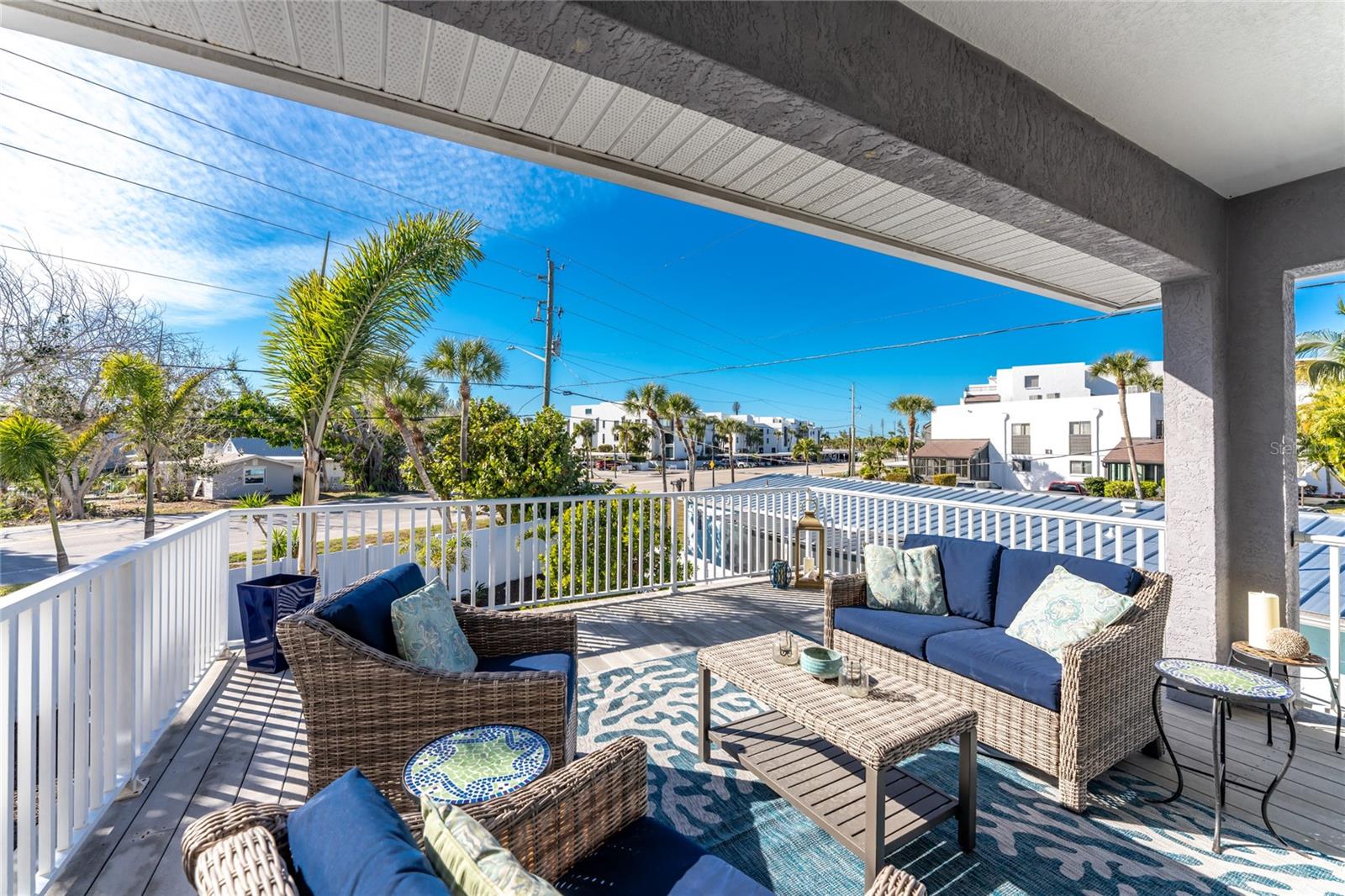 Image 37 of 76 For 2845 Beach Road