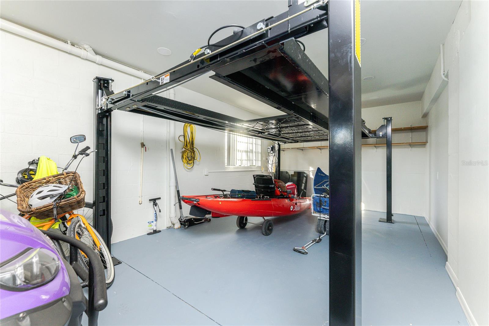 Image 55 of 76 For 2845 Beach Road