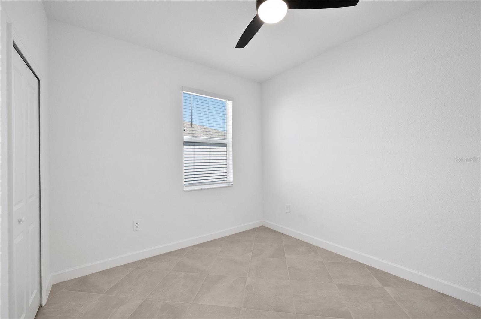 Image 13 of 27 For 8640 Seasalt Loop