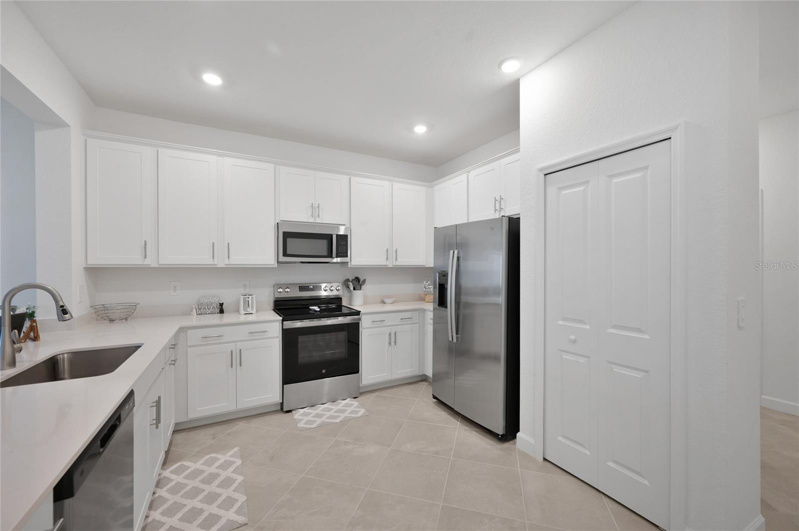 Image 5 of 27 For 8640 Seasalt Loop