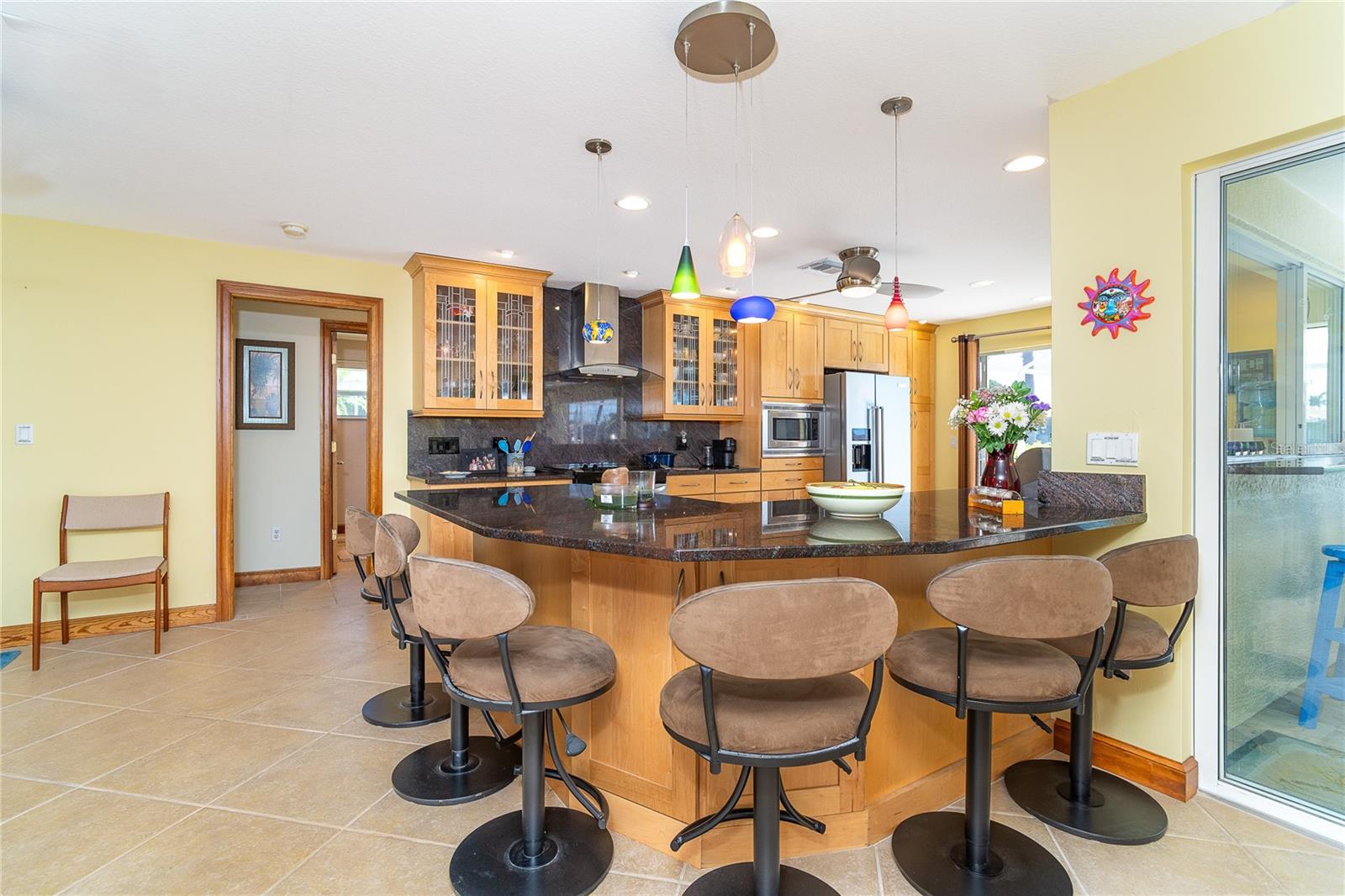 Image 12 of 80 For 471 Capri Isles Court