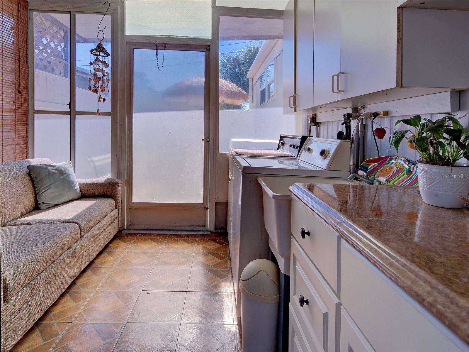 Image 10 of 66 For 1800 Englewood Road 32a