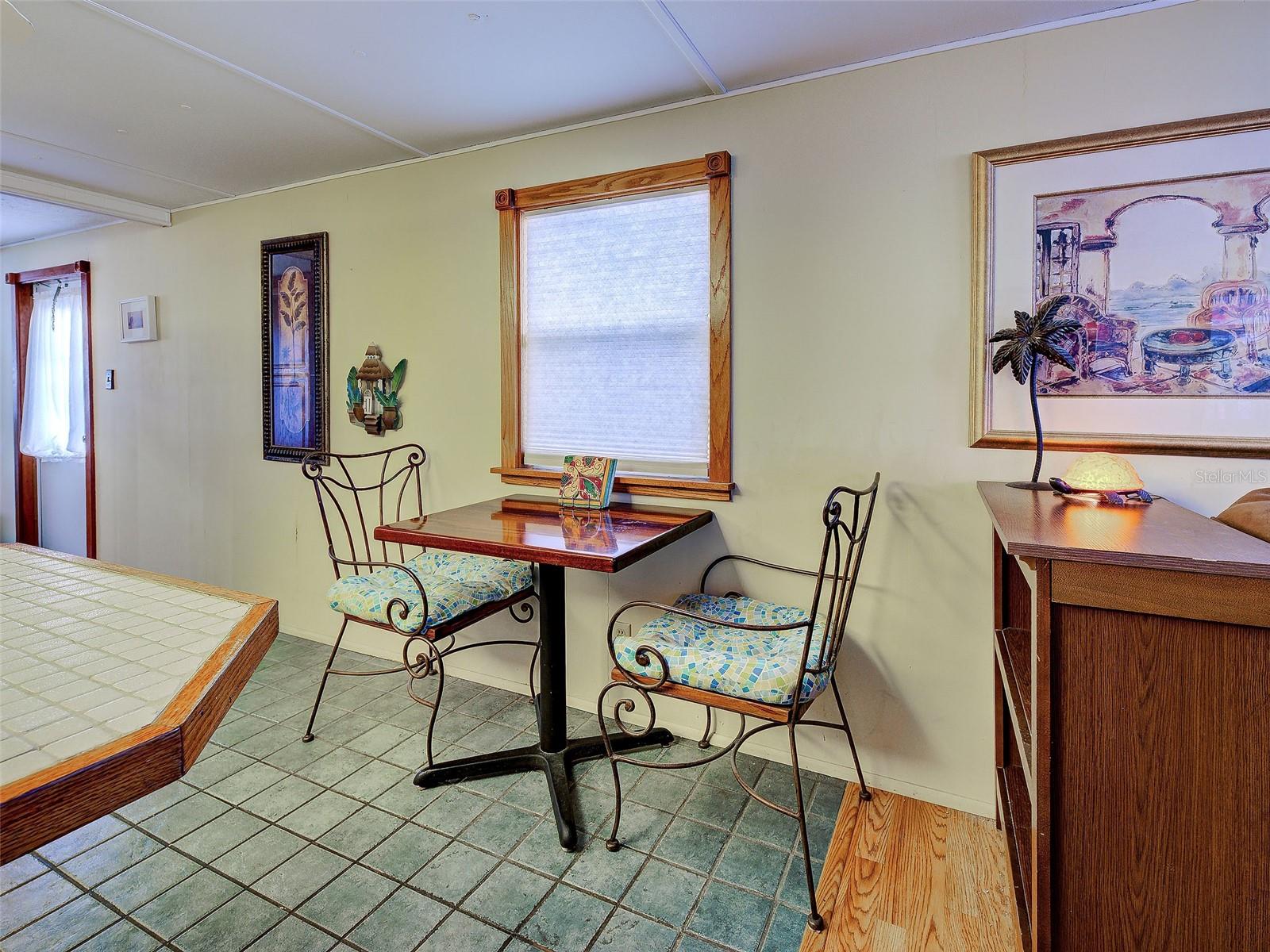 Image 18 of 66 For 1800 Englewood Road 32a