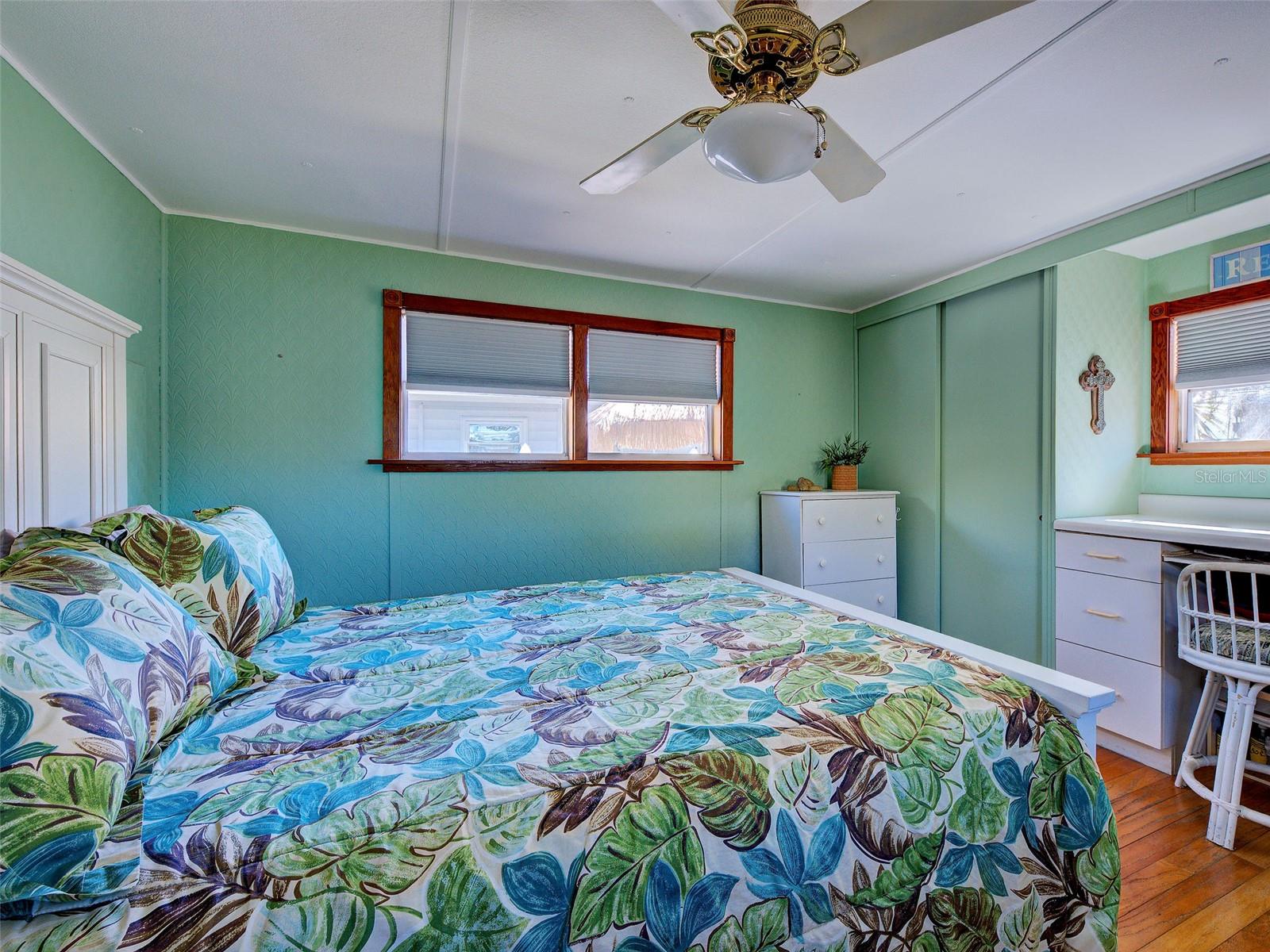 Image 27 of 66 For 1800 Englewood Road 32a