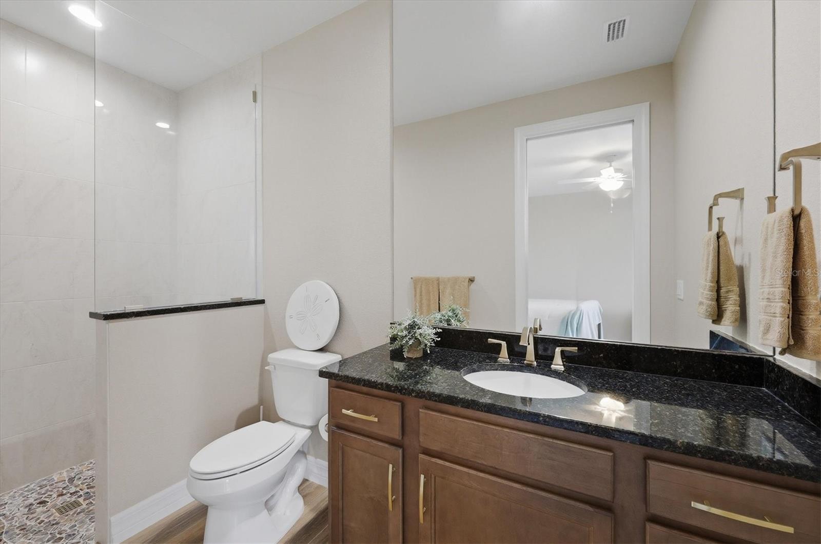 Image 18 of 27 For 9185 Santa Lucia Drive