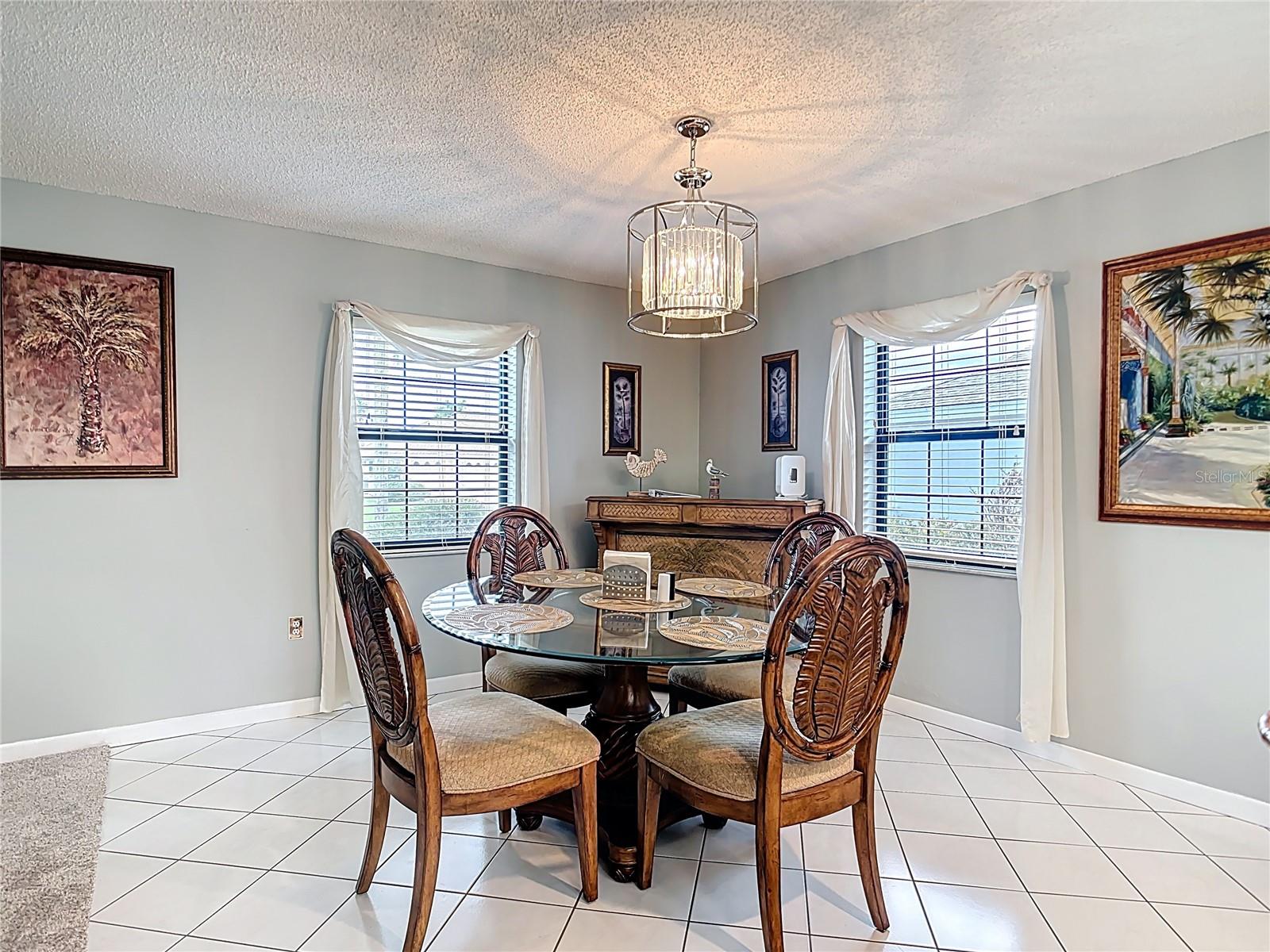 Image 20 of 53 For 290 Rotonda Circle