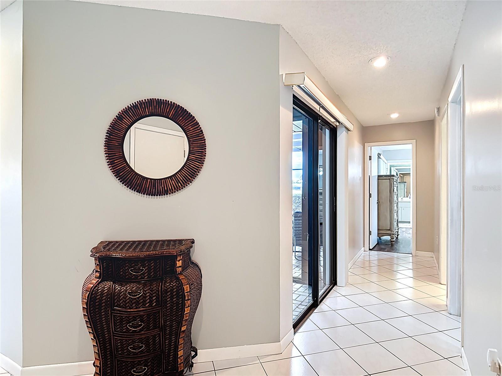 Image 30 of 53 For 290 Rotonda Circle