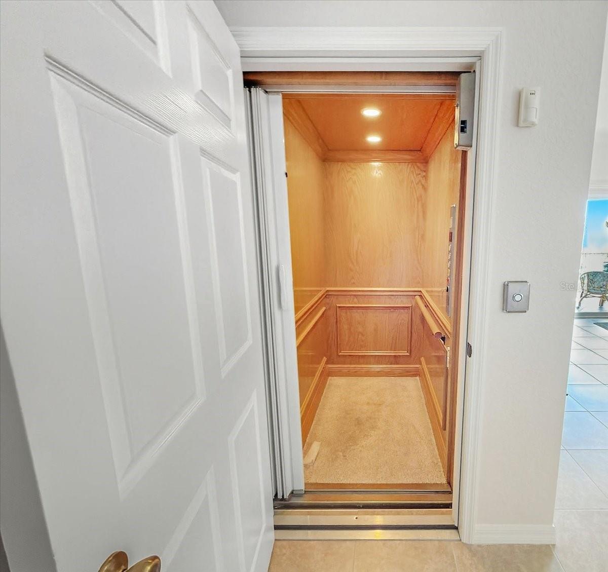 Image 7 of 49 For 3927 Cape Haze Drive 205