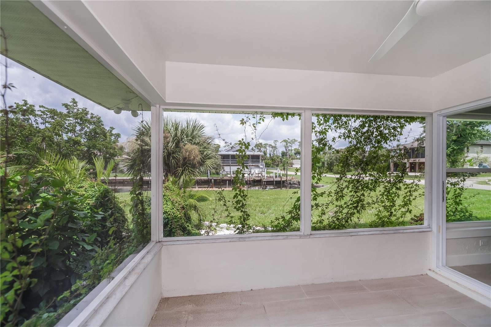 Image 59 of 69 For 352 Oak Street