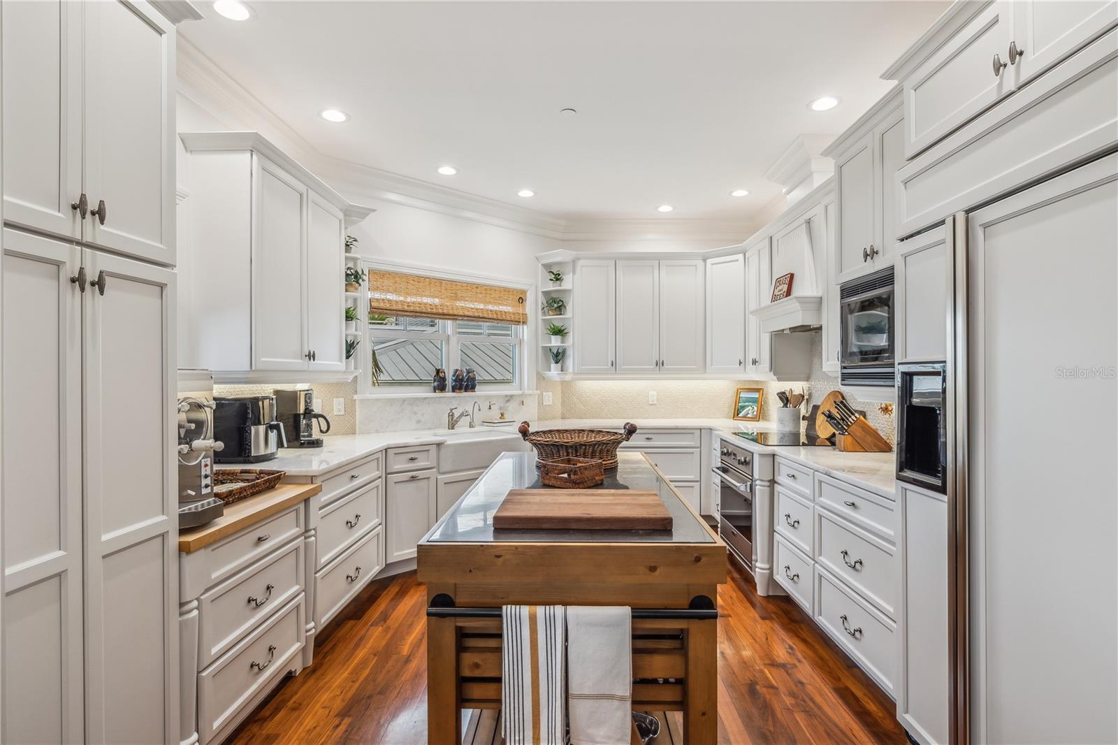 Image 11 of 43 For 13310 Anglers Way