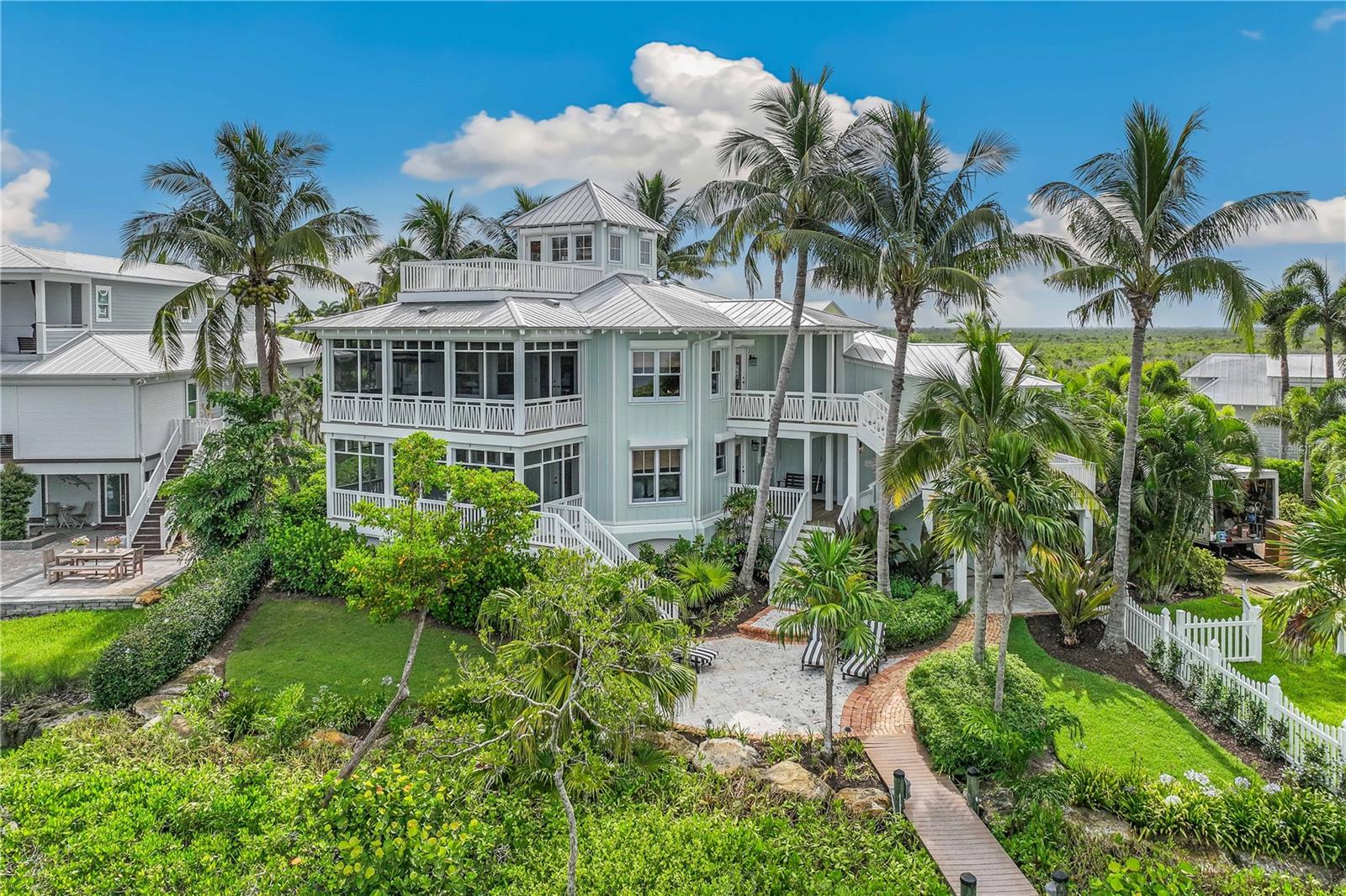 Image 2 of 43 For 13310 Anglers Way