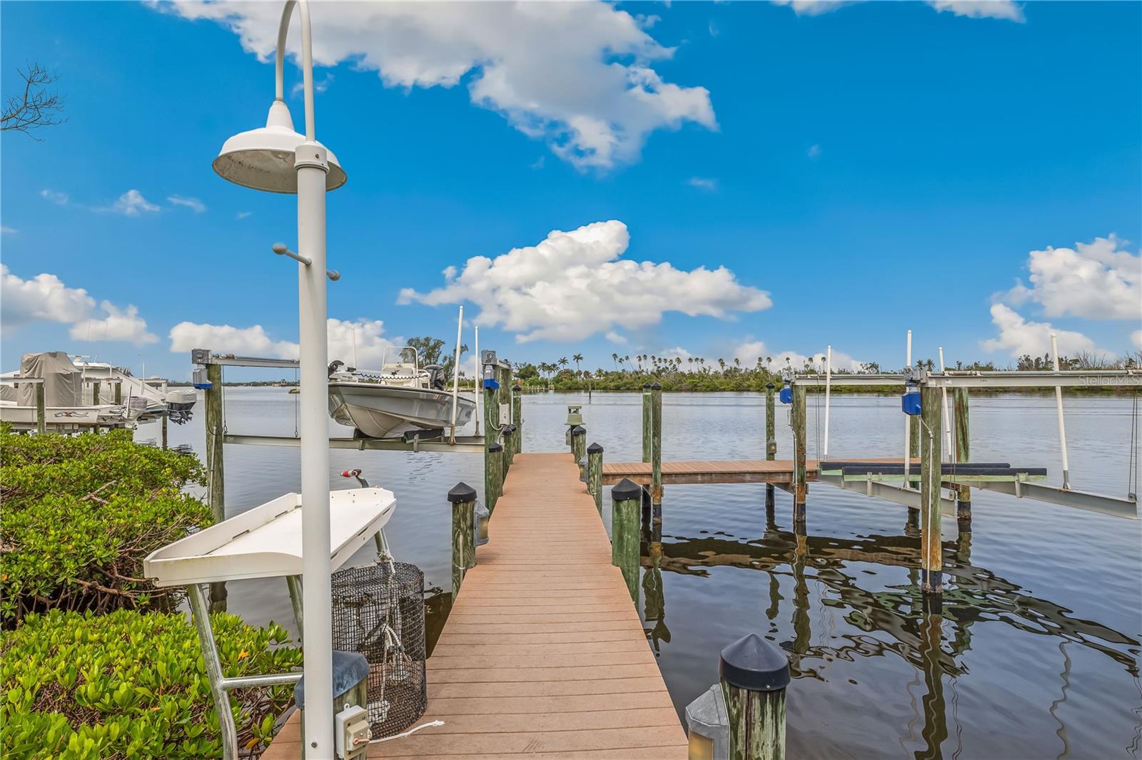 Image 38 of 43 For 13310 Anglers Way