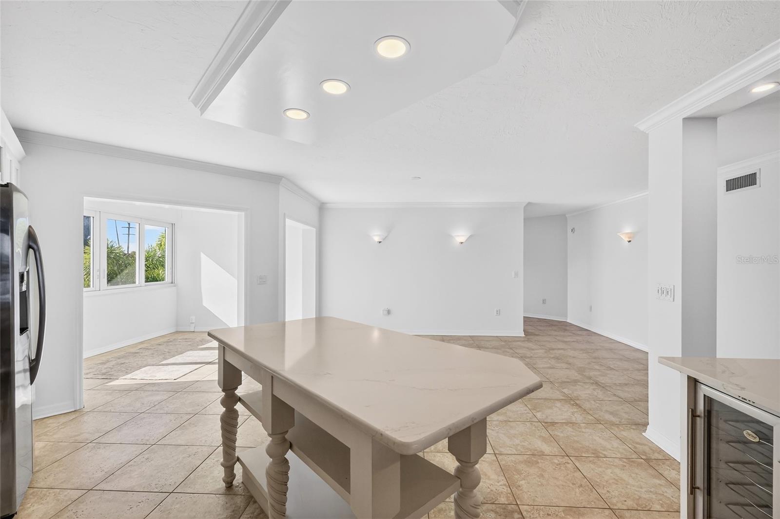 Image 12 of 56 For 5858 Gasparilla Road 39