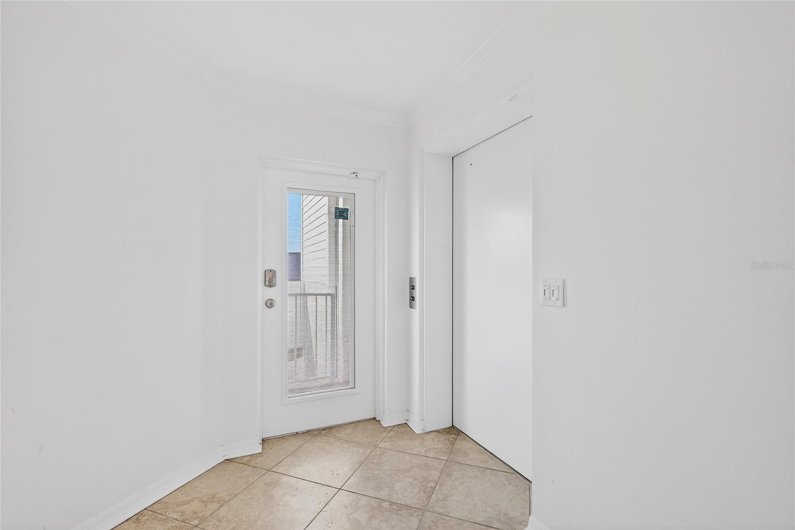 Image 5 of 56 For 5858 Gasparilla Road 39