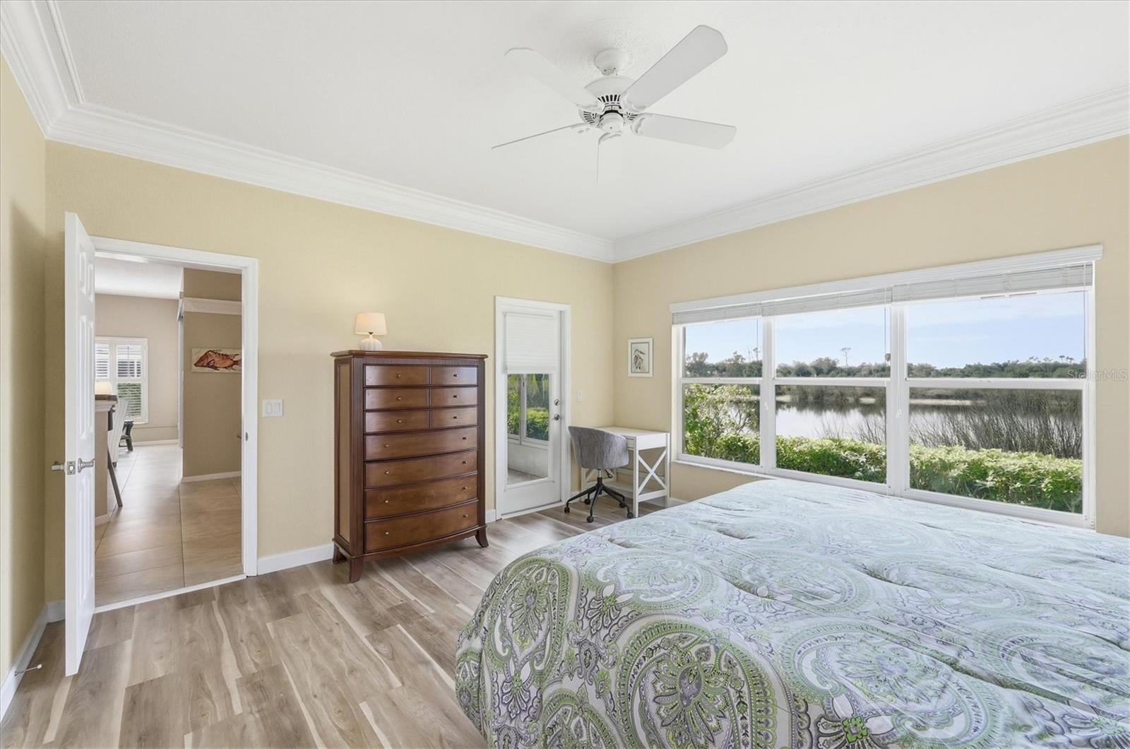 Image 20 of 72 For 14017 Willow Glen Court 104