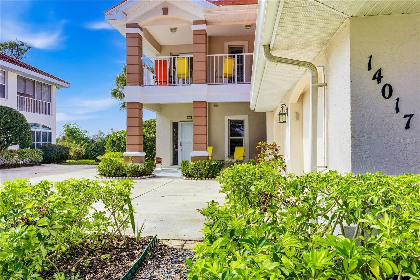 Image 5 of 72 For 14017 Willow Glen Court 104