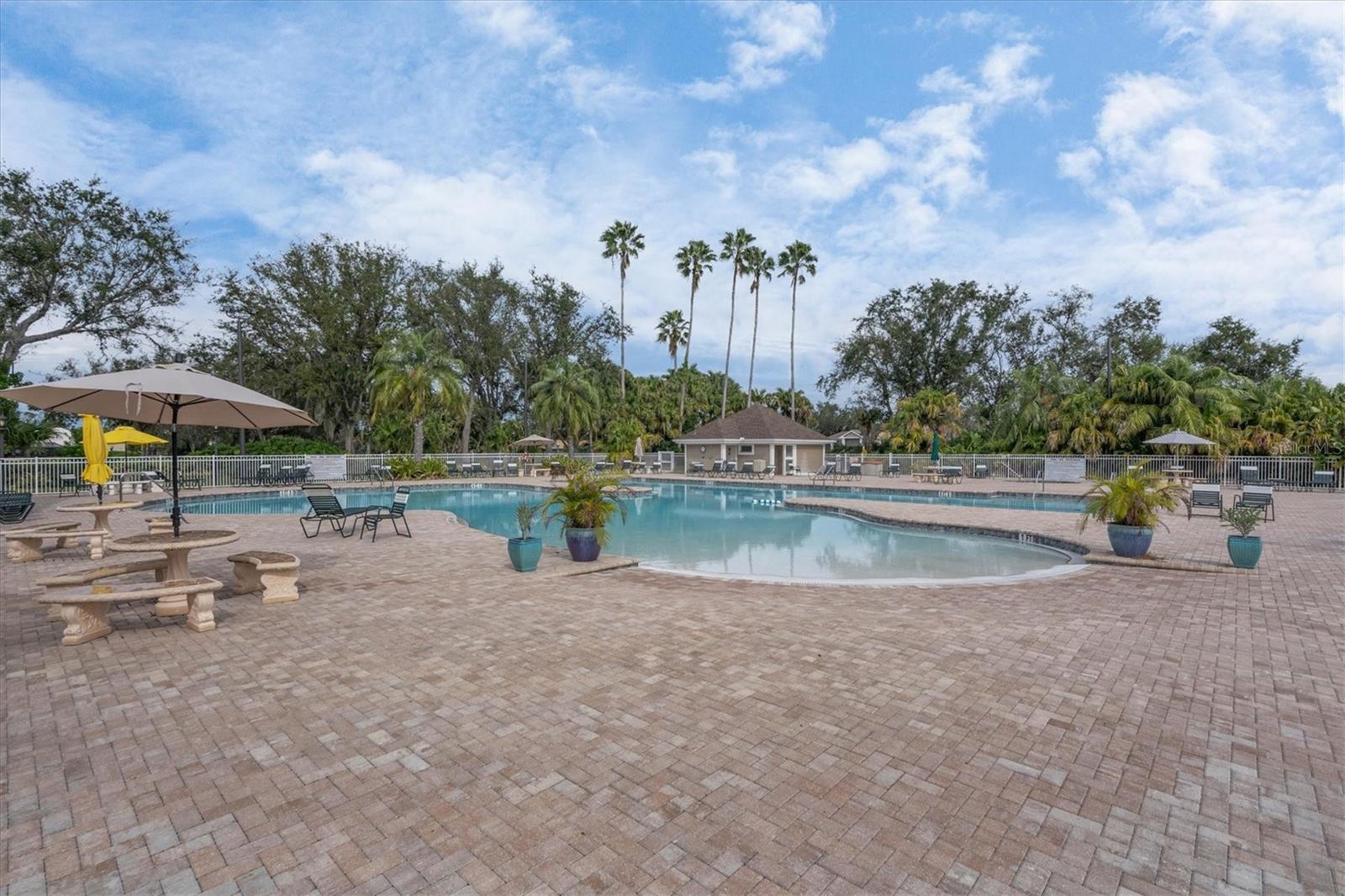 Image 53 of 72 For 14017 Willow Glen Court 104