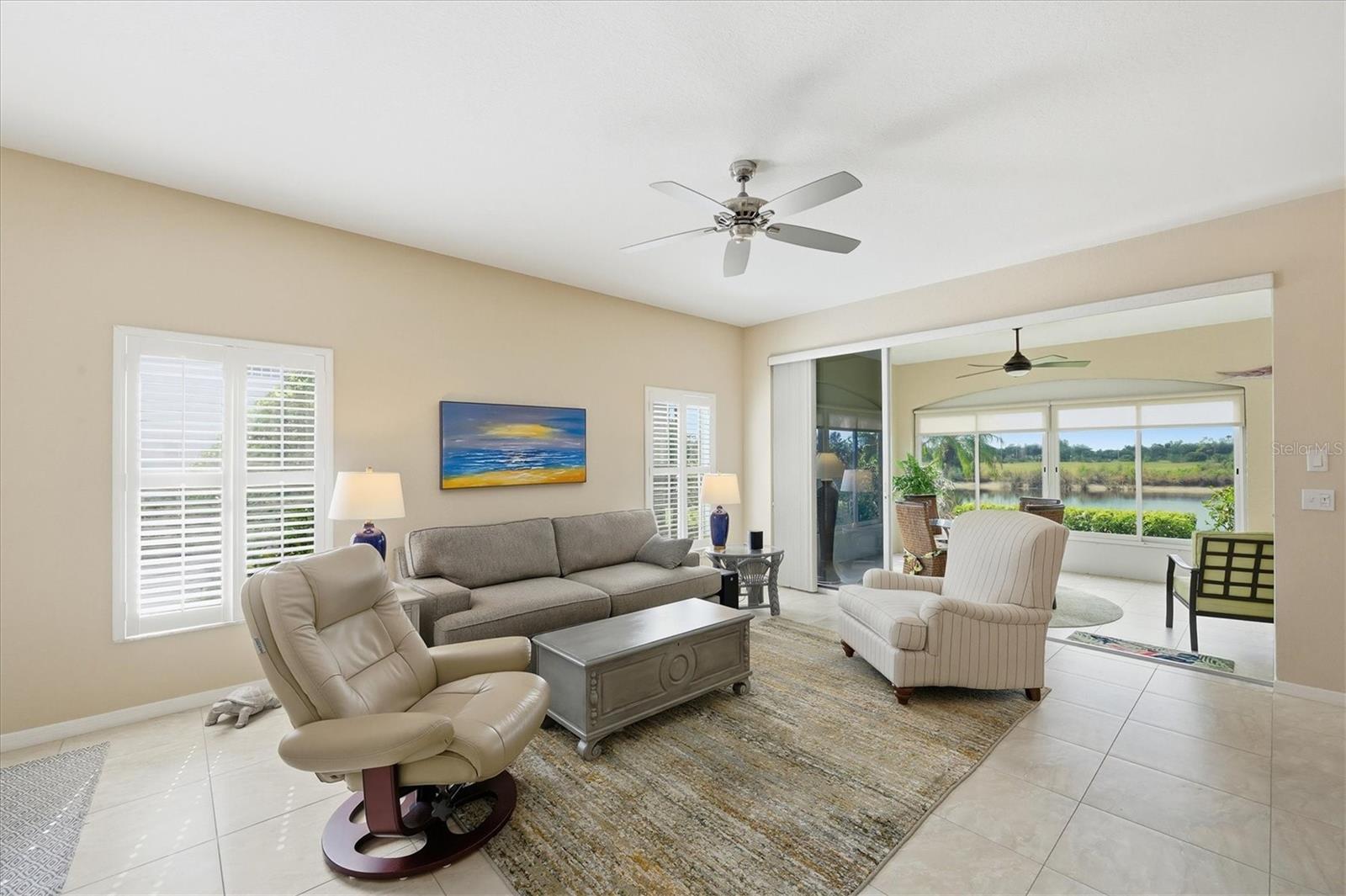 Image 9 of 72 For 14017 Willow Glen Court 104