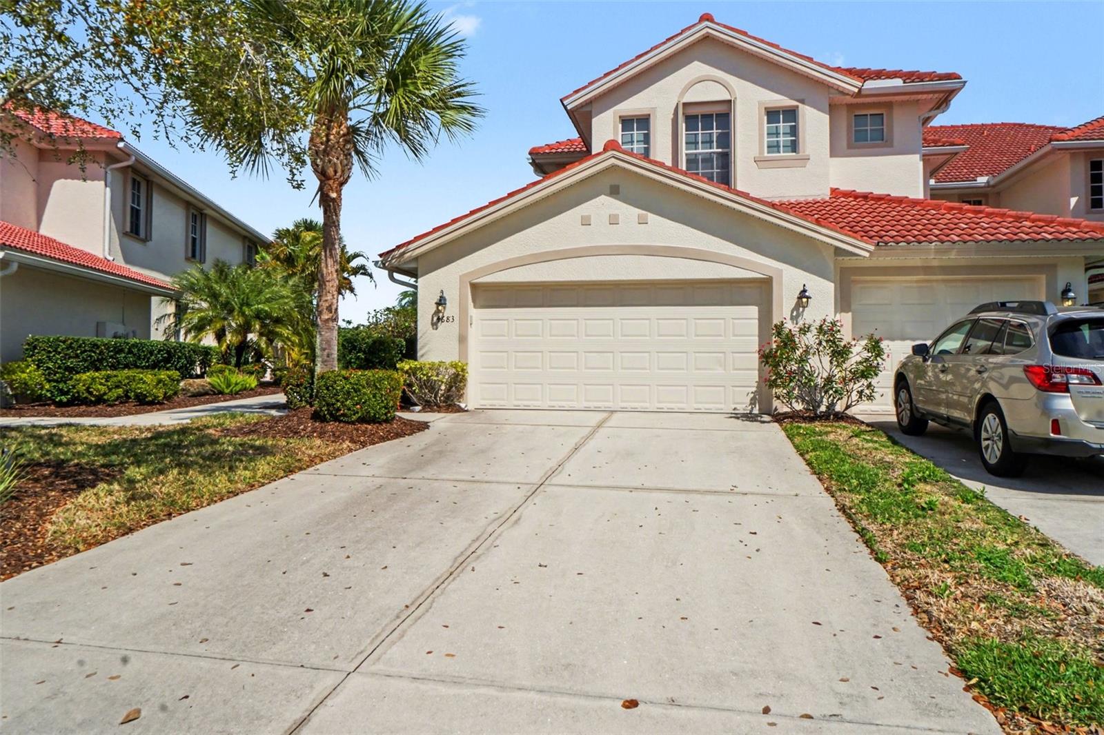 Image 25 of 53 For 4683 Club Drive 101