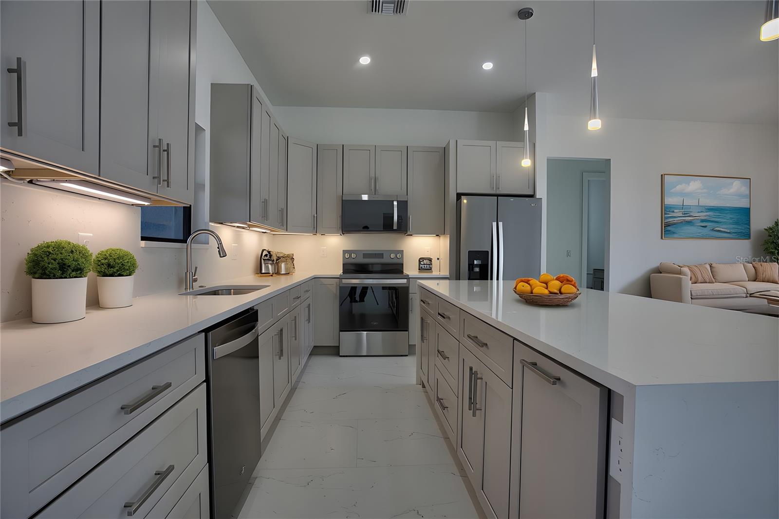 Image 36 of 58 For 9574 Salt Lake Street