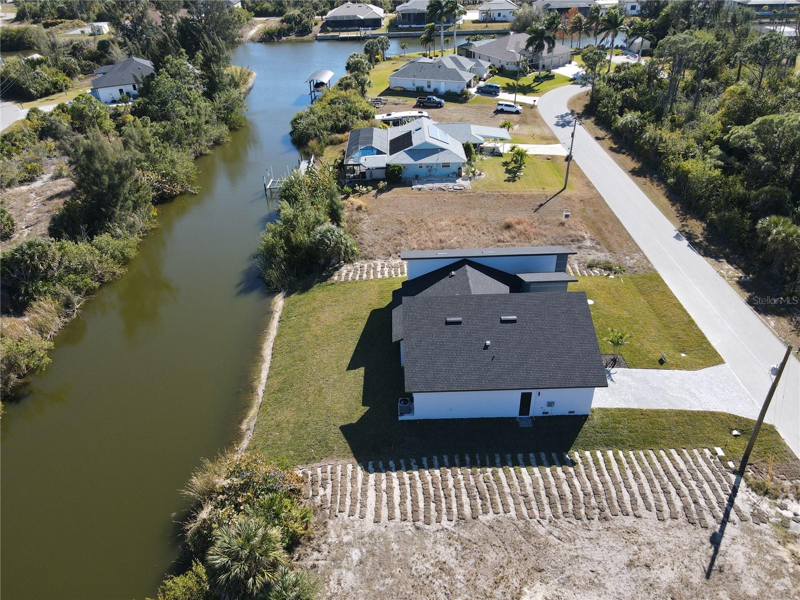 Image 52 of 58 For 9574 Salt Lake Street