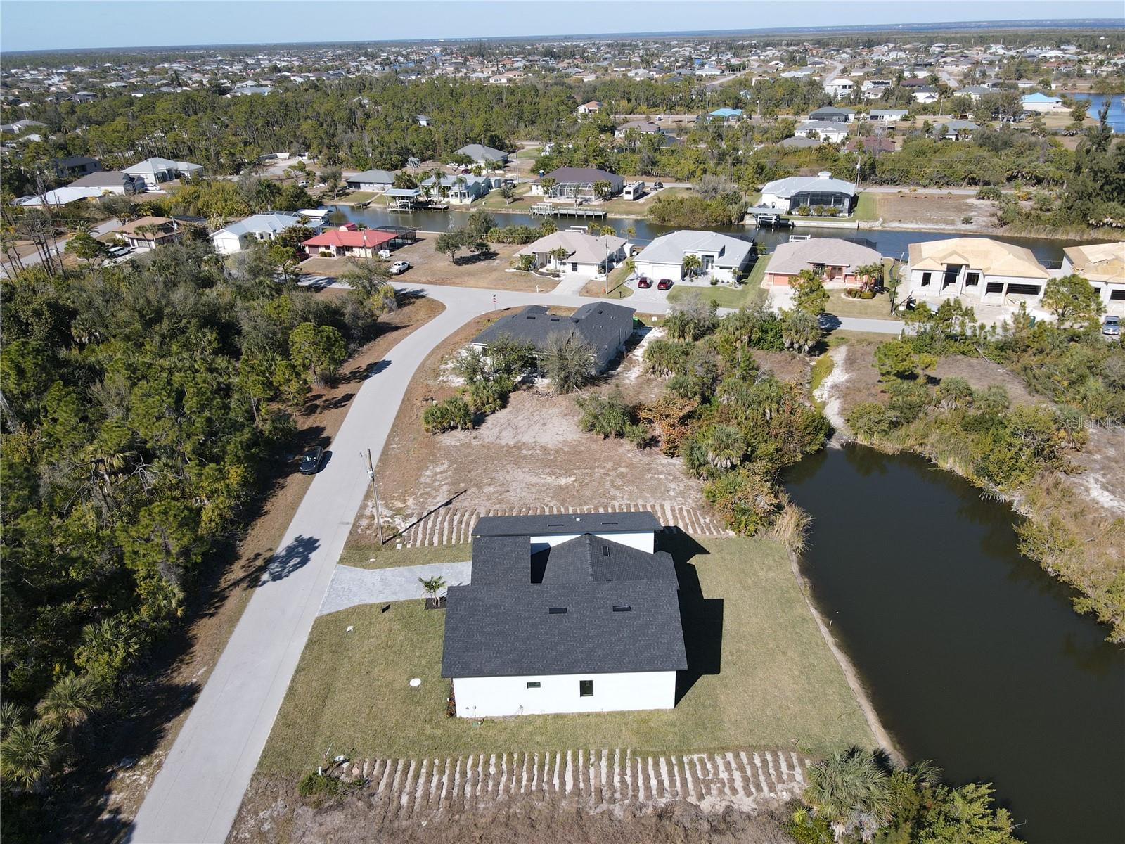 Image 54 of 58 For 9574 Salt Lake Street