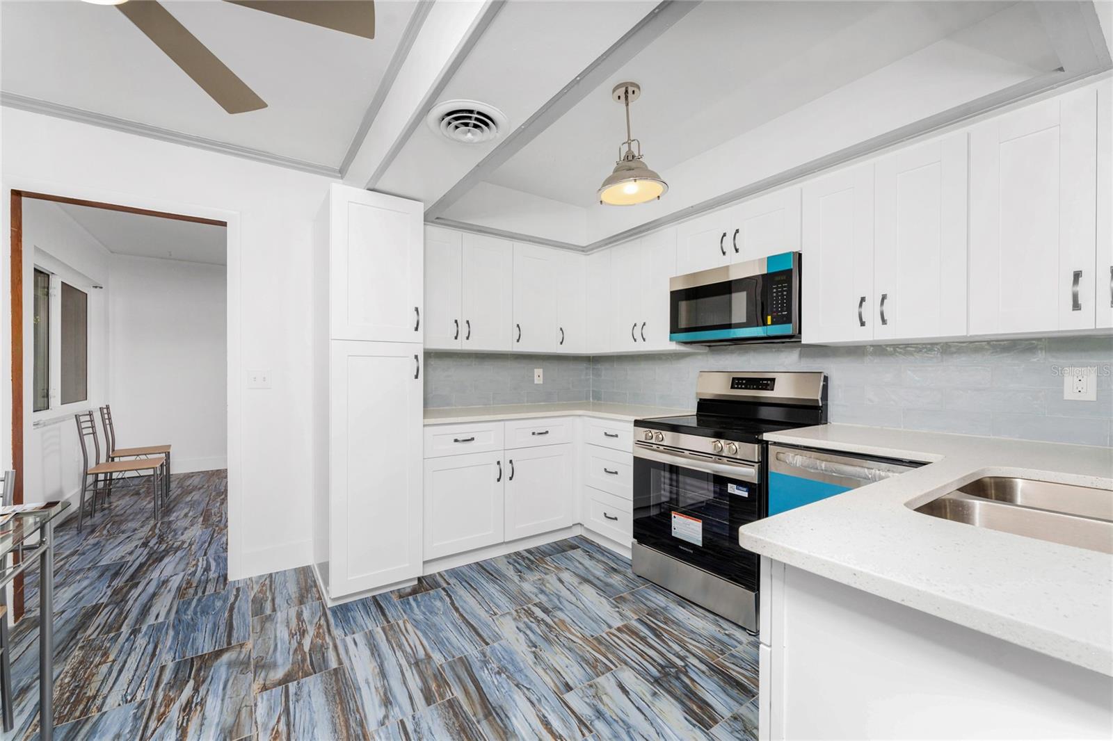 Image 9 of 72 For 90 Wilhelm Drive