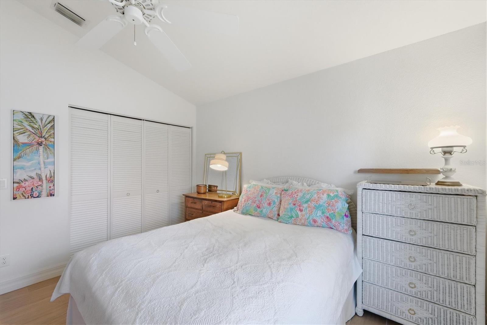 Image 24 of 75 For 14000 Willow Glen Court 208