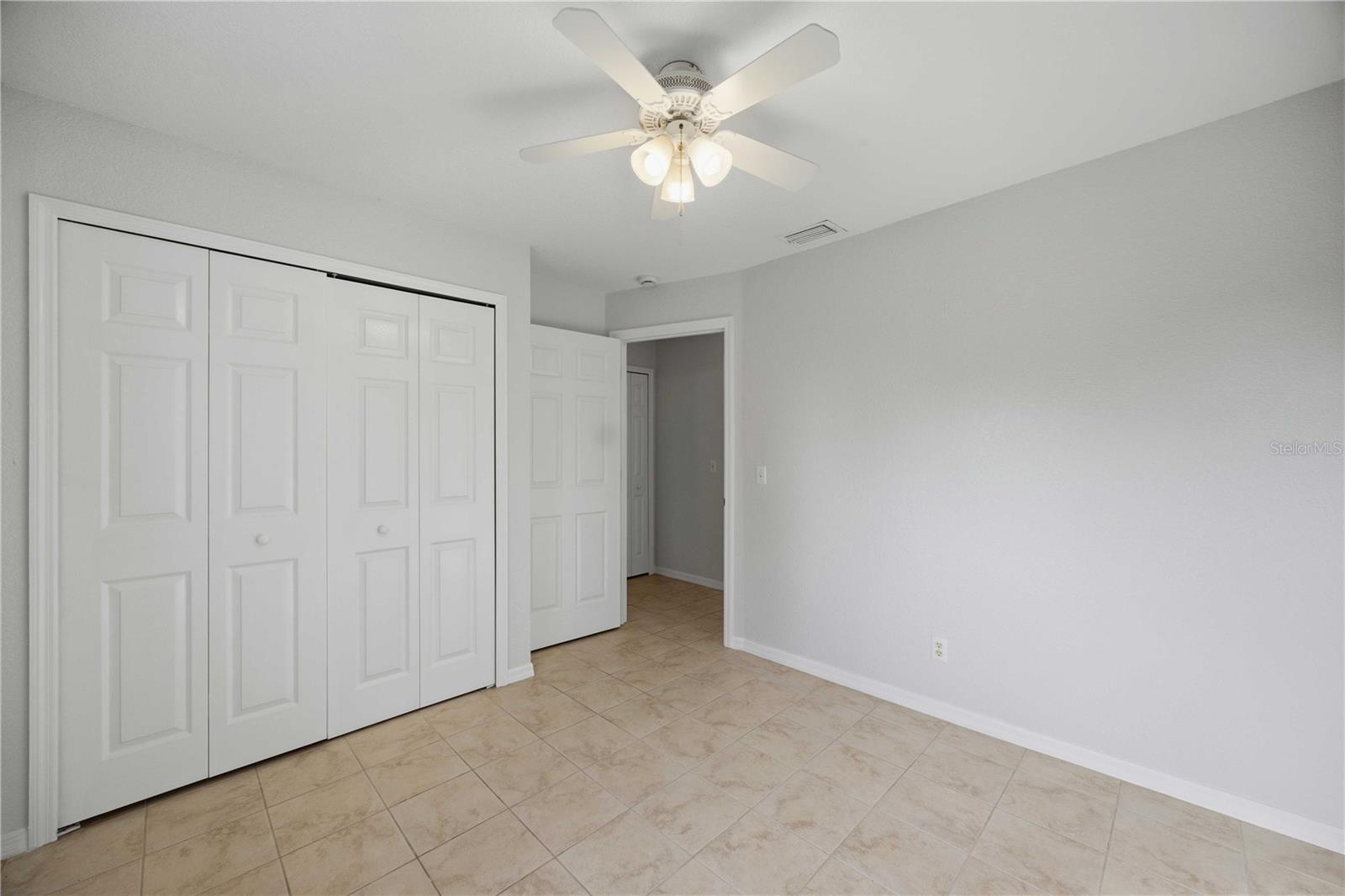 Image 27 of 38 For 5084 White Avenue