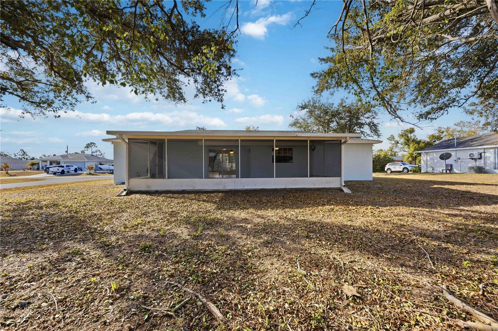 Image 31 of 38 For 5084 White Avenue