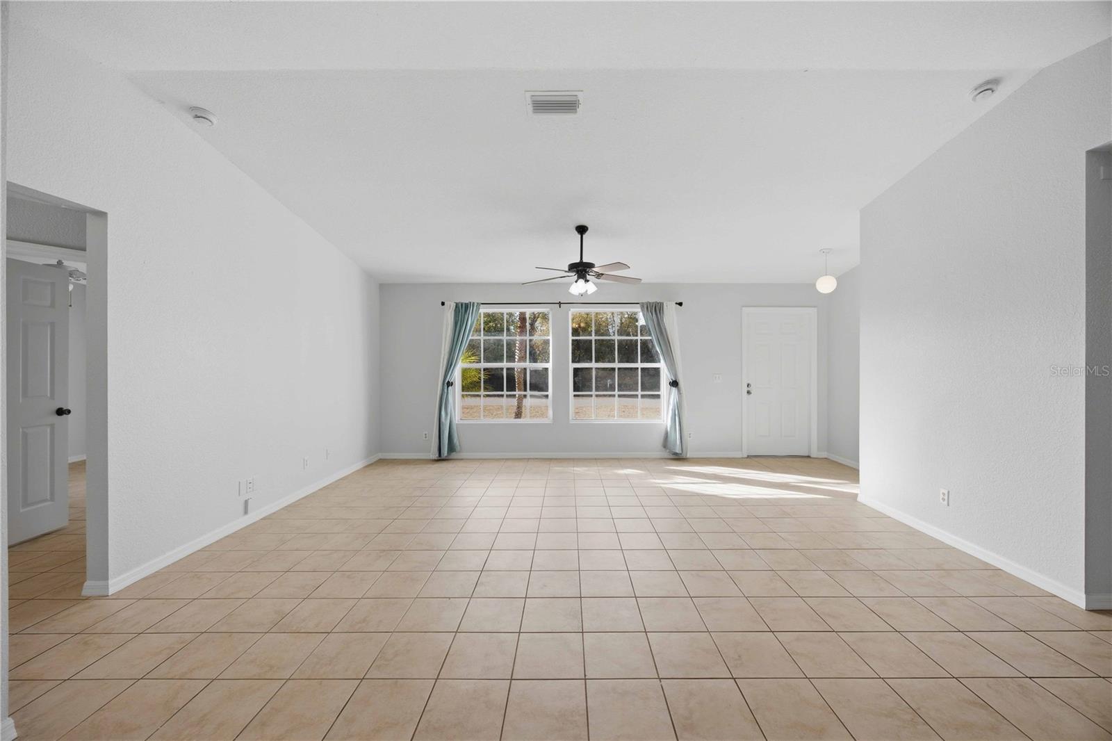 Image 7 of 38 For 5084 White Avenue