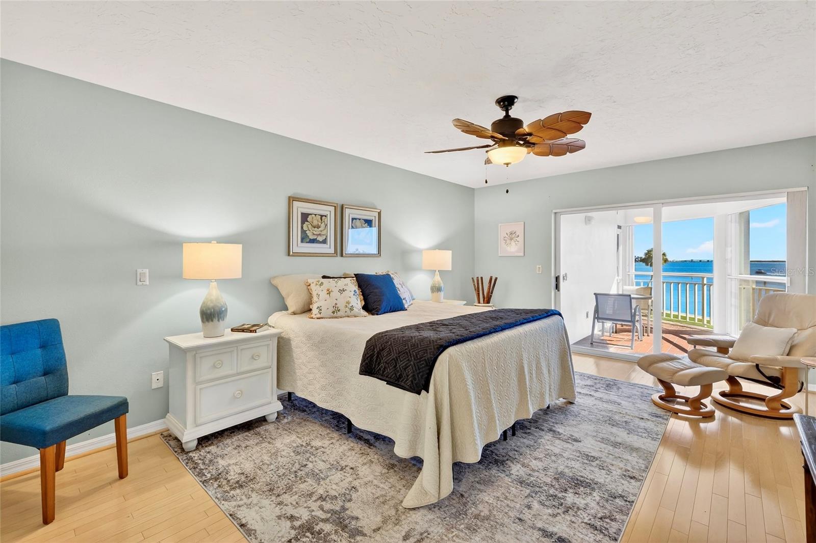 Image 13 of 56 For 11000 Placida Road 2804