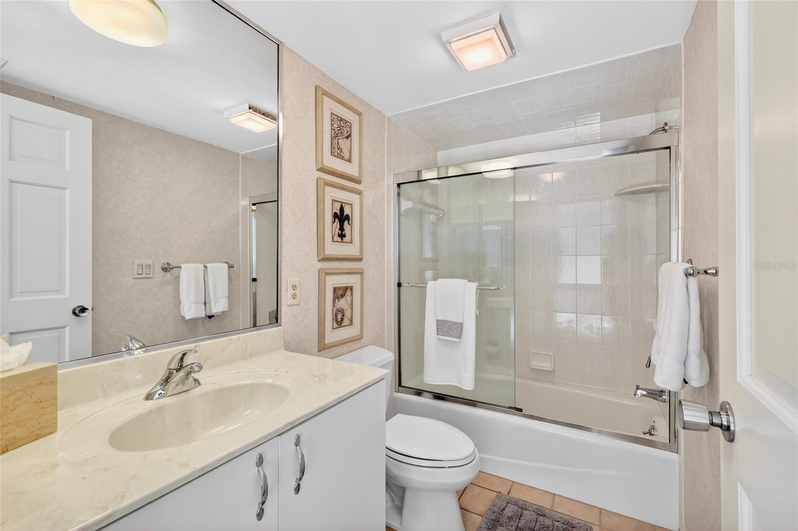 Image 31 of 56 For 11000 Placida Road 2804