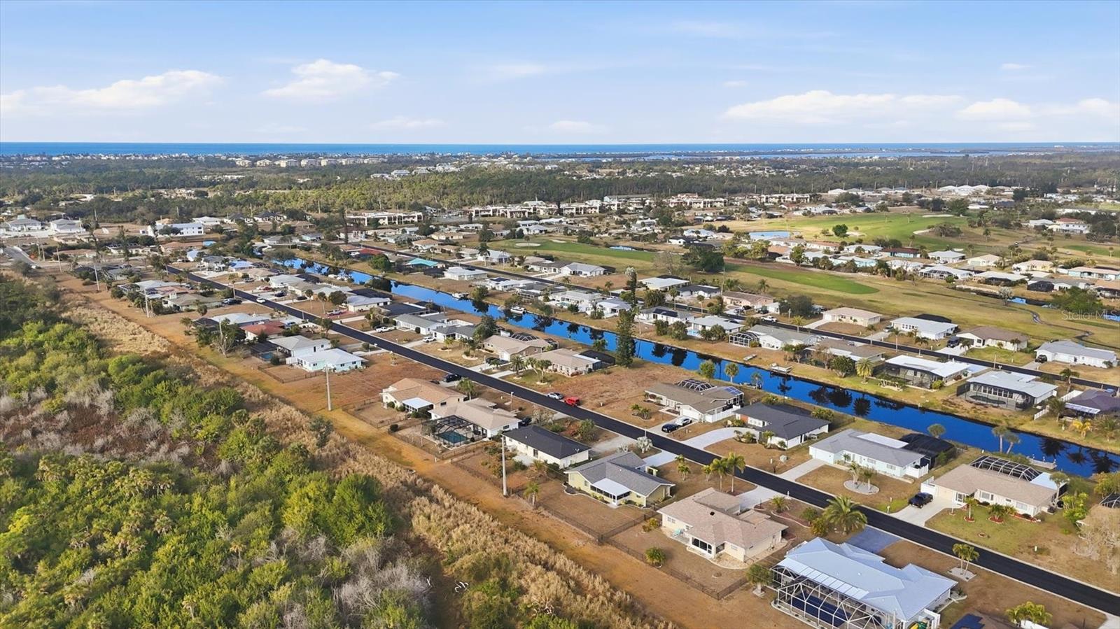 Image 28 of 37 For 33 Annapolis Lane