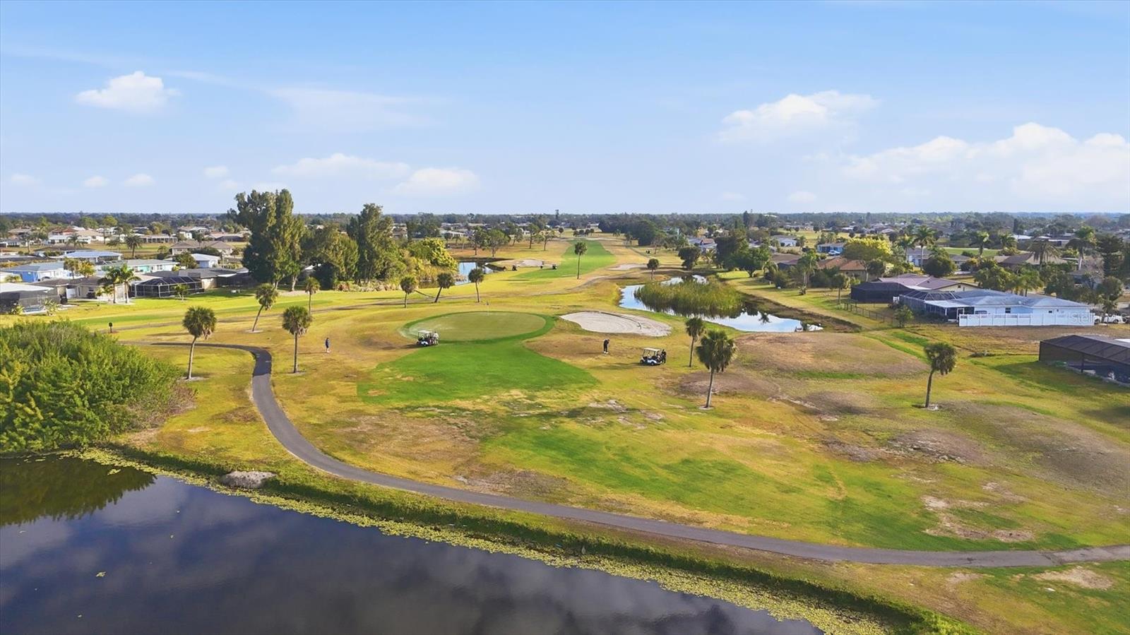 Image 34 of 37 For 33 Annapolis Lane