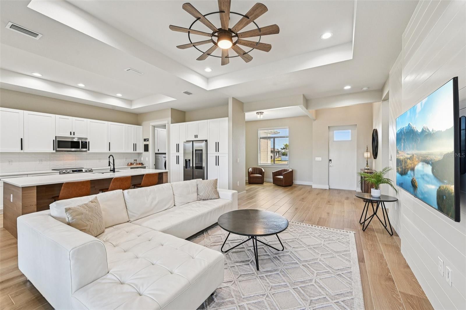 Image 11 of 54 For 242 Fairway Road