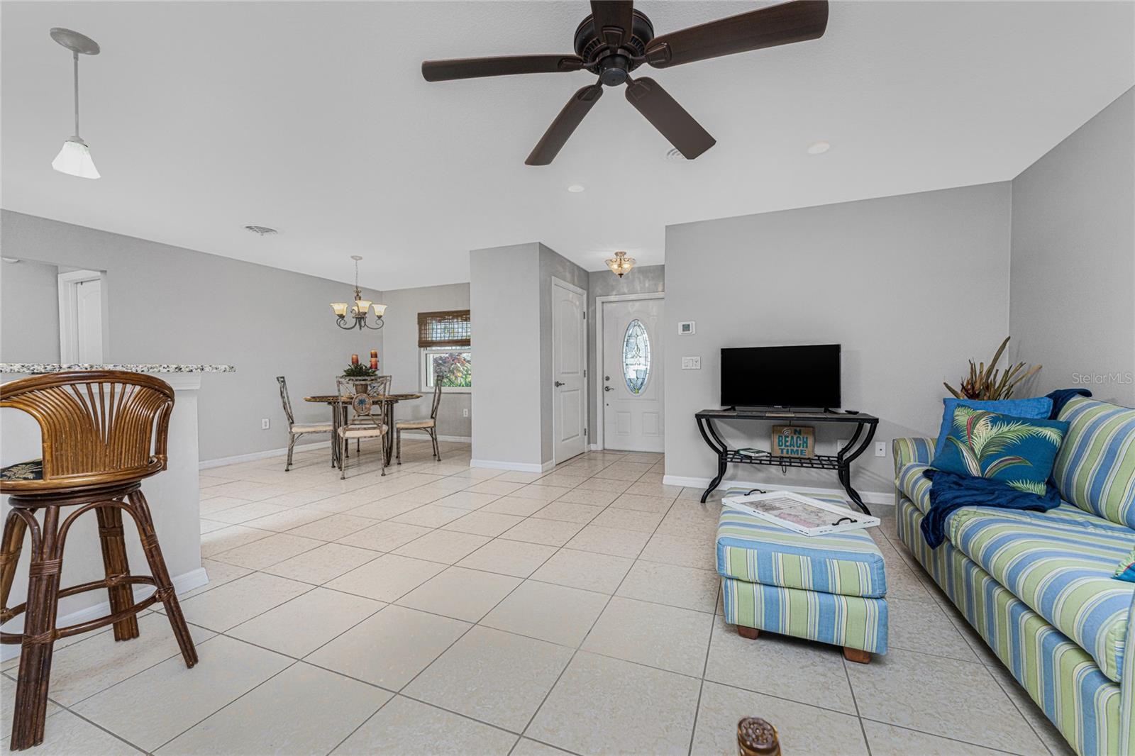 Image 12 of 69 For 1030 Gasparilla Boulevard