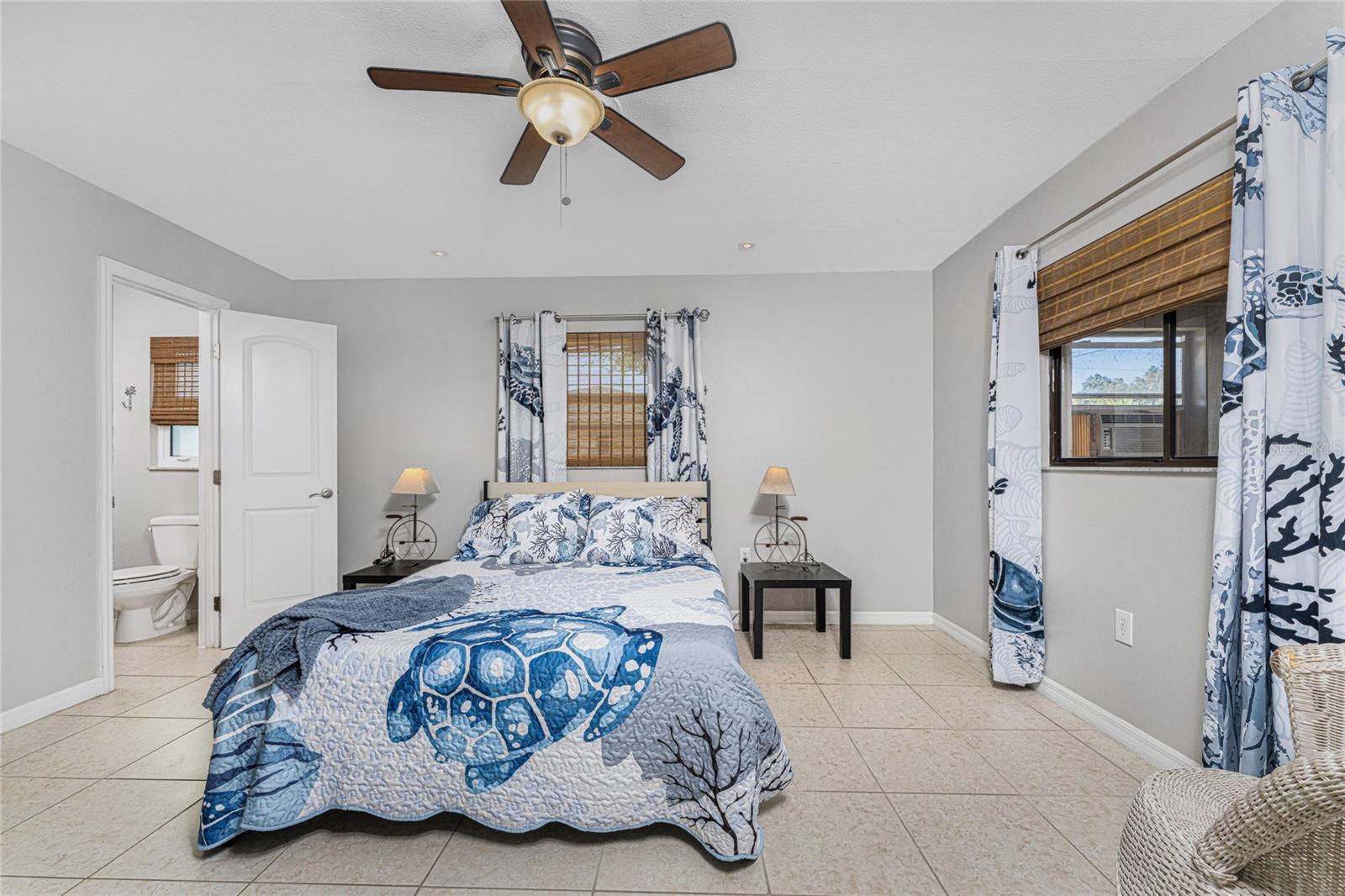 Image 28 of 69 For 1030 Gasparilla Boulevard